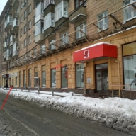 Аренда торгового помещения у метро Университет