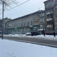 Продажа помещения с арендаторами на Волжском бульваре