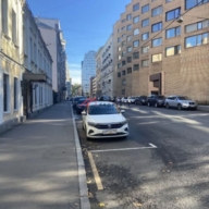 Продажа коммерческого помещения с арендатором Яндекс Лавка 