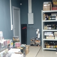 Продажа помещения с магазином Винлаб в 100 метрах от м. Тушинская