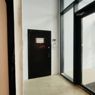 Продажа помещения с арендаторами в ЖК Vander park