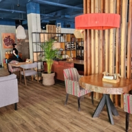 Продажа торгового здания с арендаторами в Подмосковье