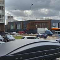 Продажа торгового здания с арендаторами в Подмосковье