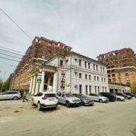 Продажа торгового здания с арендаторами в Химках 