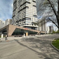 Аренда видового коммерческого помещения в ЖК Бизнес-класса 