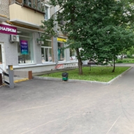 Продажа помещения с арендаторами на выходе из метро Водный стадион 