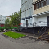 Продажа нежилого помещения с сетевыми арендаторами в Москве