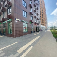 Продажа торгового помещения в ЖК Бунинские Луга