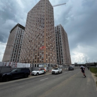 Продажа помещения с магазином Винлаб в ЖК "Амурский Парк"