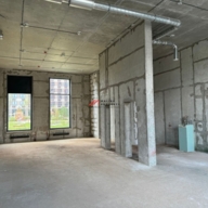 Продажа торгового помещения в ЖК "Зелёный парк" 