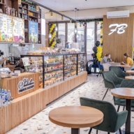 Продажа углового помещения с арендным бизнесом в ЖК "Волжский парк"