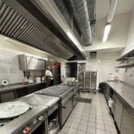 Аренда торгового помещения в деловом центре «Amber Plaza»