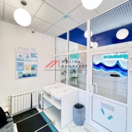 Продажа помещения с арендатором "Мама я Плыву"