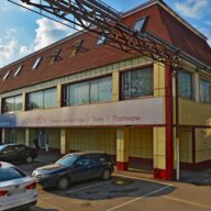 Продажа торгового здания с арендаторами в г. Щербинка
