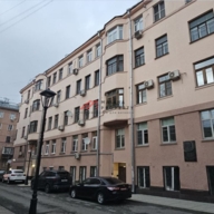 Продажа торгового помещения рядом с метро Чистые пруды 