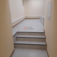 Продажа нежилого помещения с арендаторами