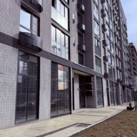 Аренда торгового помещения в новом доме в Москве