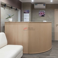 Продажа помещения под клинику на Александры Монаховой