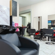 Продажа помещения с арендаторами у метро Коломенская 