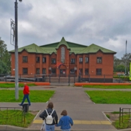 Продажа комплекса зданий с сетевыми арендаторами в г. Клин