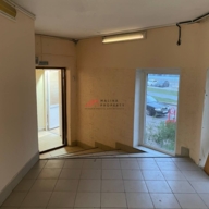 Продажа помещения с арендатором Красное и Белое