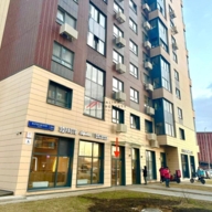 Продажа помещения с арендатором кафе Здрасте