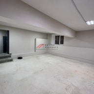 Продажа торгового помещения с супермаркетом Дикси