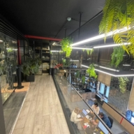 Продажа торгового помещения с арендатором в ЖК "Дыхание"