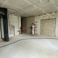 Продажа  помещения в центре жилого комплекса