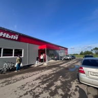 Продажа торгового здания с супермаркетом Верный