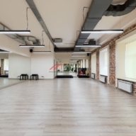 Аренда торгового особняка  в центре