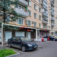 Продажа помещения с арендатором Красное и Белое