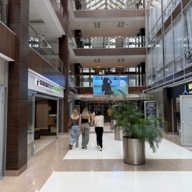 Продажа торгового помещения в БЦ "Омега Плаза"