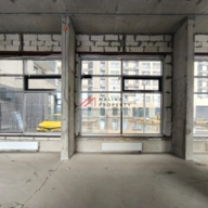 Аренда торгового помещения в новом жилом доме