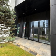 Аренда торгового помещения в жилом комплексе "Остров"