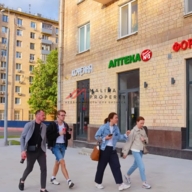 Продажа помещения на Ленинском проспекте с аптекой «Ваша №1»