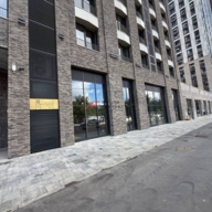 Продажа торгового помещения в ЖК "EVER". 1-я линия