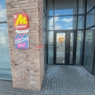 Продажа торгового помещения с арендаторами Яндекс и Ozon в ЖК "B’aires" 