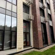 Продажа торгового помещения в ЖК Лесопарковая