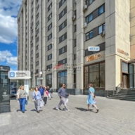 Продажа помещения с арендатором у метро Октябрьская 