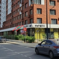 Продажа помещения с сетевыми арендаторами. 