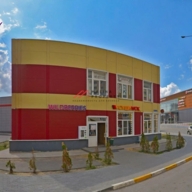 Продажа торгового здания с арендаторами в Люберцах 