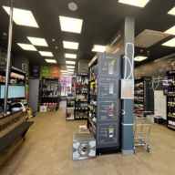 Продажа помещения с магазином Винлаб в ЖК "Остафьево" 