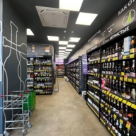 Продажа помещения с магазином Винлаб в ЖК "Остафьево" 