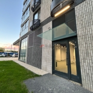 Продажа нежилого помещения на Сиреневом бульваре