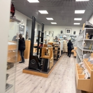 Продажа торгового помещения рядом с метро Октябрьская