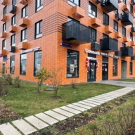 Продажа торгового помещения с арендатором в ЖК "Саларьево" 