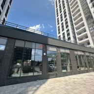 Аренда торгового помещения в новом доме на Яхромской