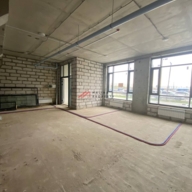 Аренда коммерческого помещения в новостройке