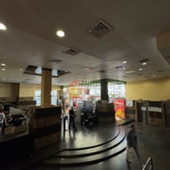 Продажа помещения с арендаторами в бизнec-центре "Виктopия плазa"